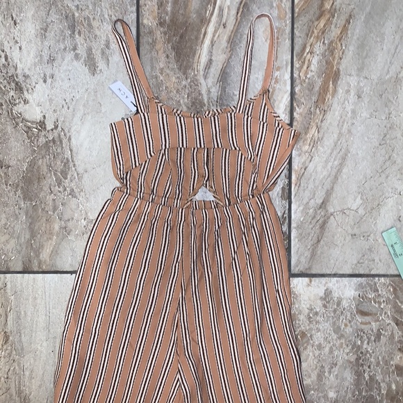 NWT Striped Jumpsuit - Picture 7 of 15